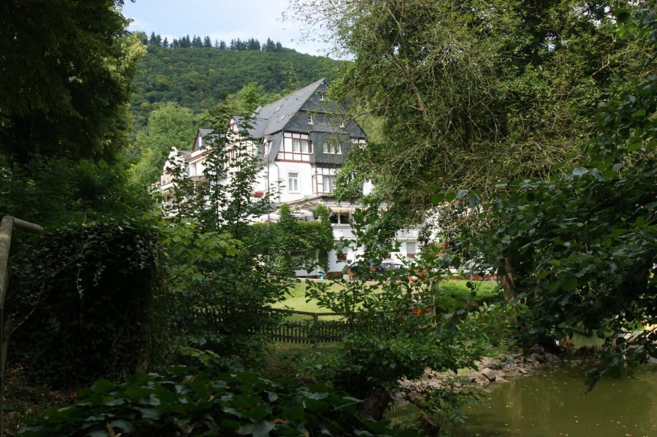 Bertricher Hof Hotel Garni Бад-Бертрих Экстерьер фото